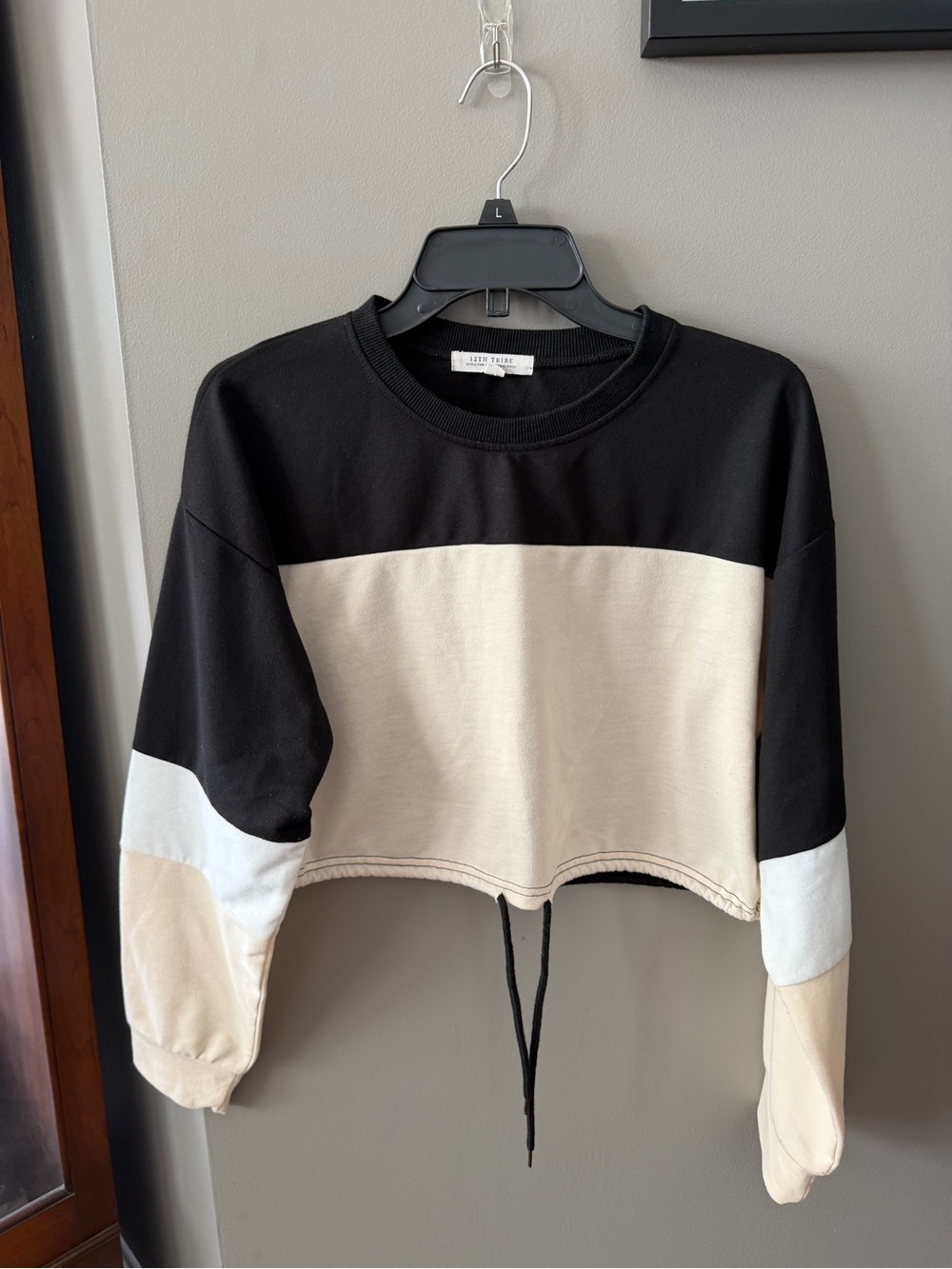 12th Tribe Black Cream White Cropped Colorblock Drawstring Sweatshirt. OS